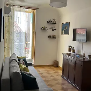 Appartement Dans Les Venelles, Cefalù